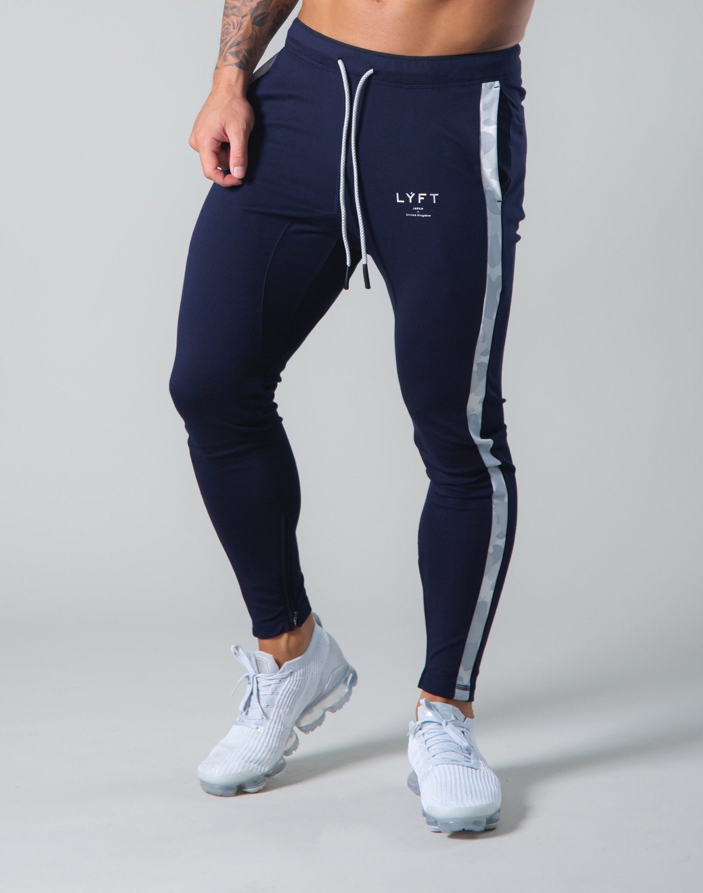 Men's Training Breathable Leggings — Slim-Fit Cotton Sports Pants for Running & Basketball