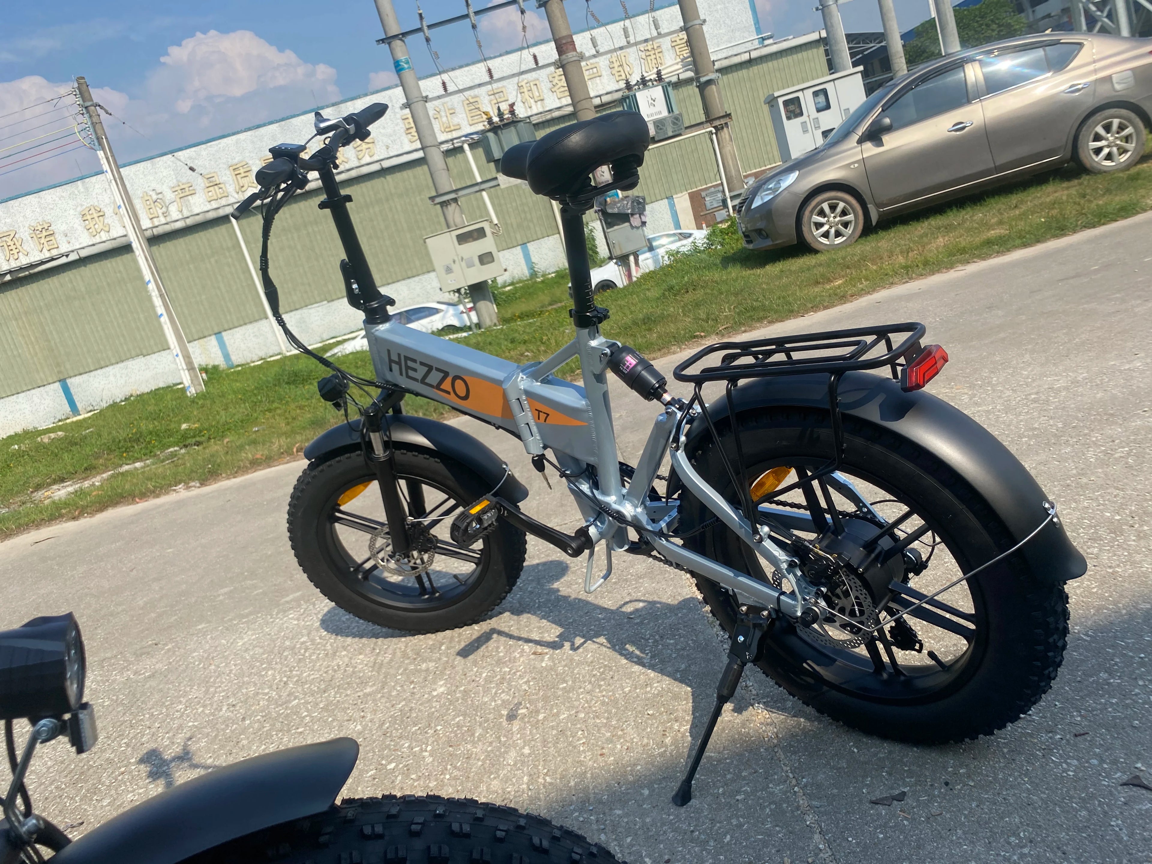 HEZZO T7 750W Full Suspension Folding Fat Tire E-Bike — 48V 15Ah 20" 7-Speed, 55-65km Range