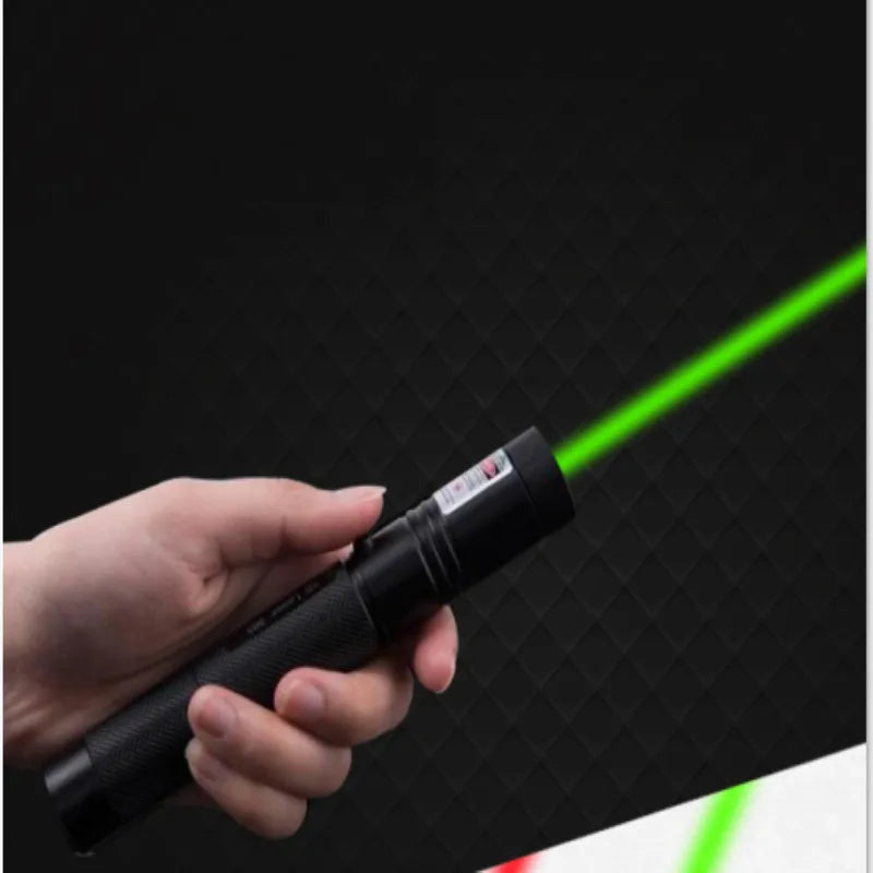 Mini Cat Laser Pointer Keychain – LED Flashlight & Green Light Pet Toy