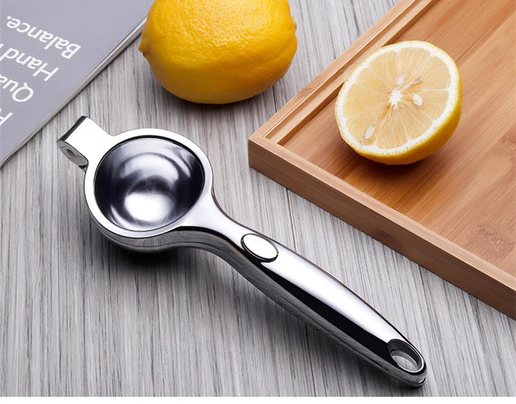 Manual Lemon Squeezer – Handheld Citrus Press