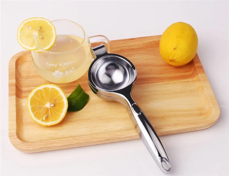 Manual Lemon Squeezer – Handheld Citrus Press