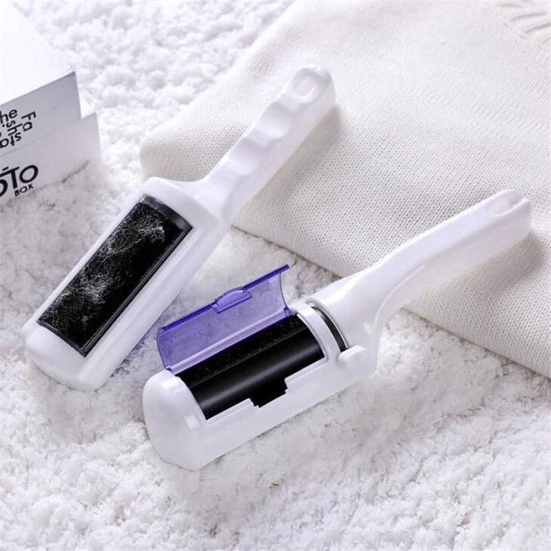 Electrostatic Clothing Dust & Pet Hair Remover Brush – Reusable Travel Sweeper for Home & Office
