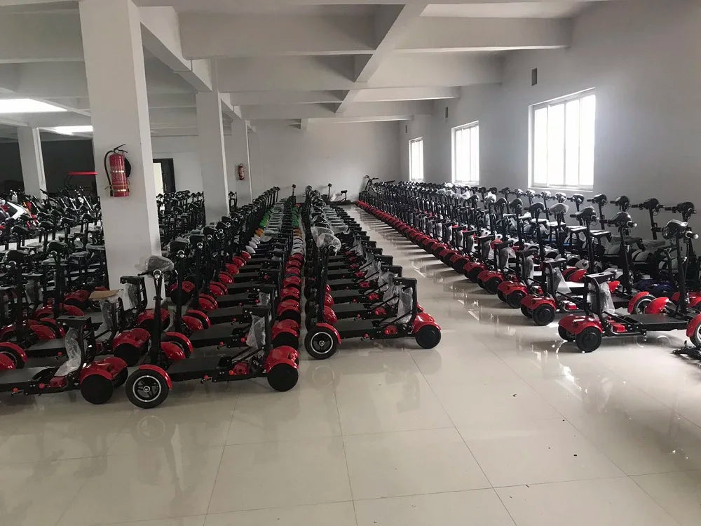 Foldable 4-Wheel Mobility Scooter – 250W, 25 km Range