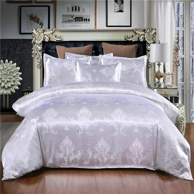 Silky Luxury Bedding Set | 2-3 Piece Duvet Cover & Bed Linens, Gold Colour, Queen & King Size
