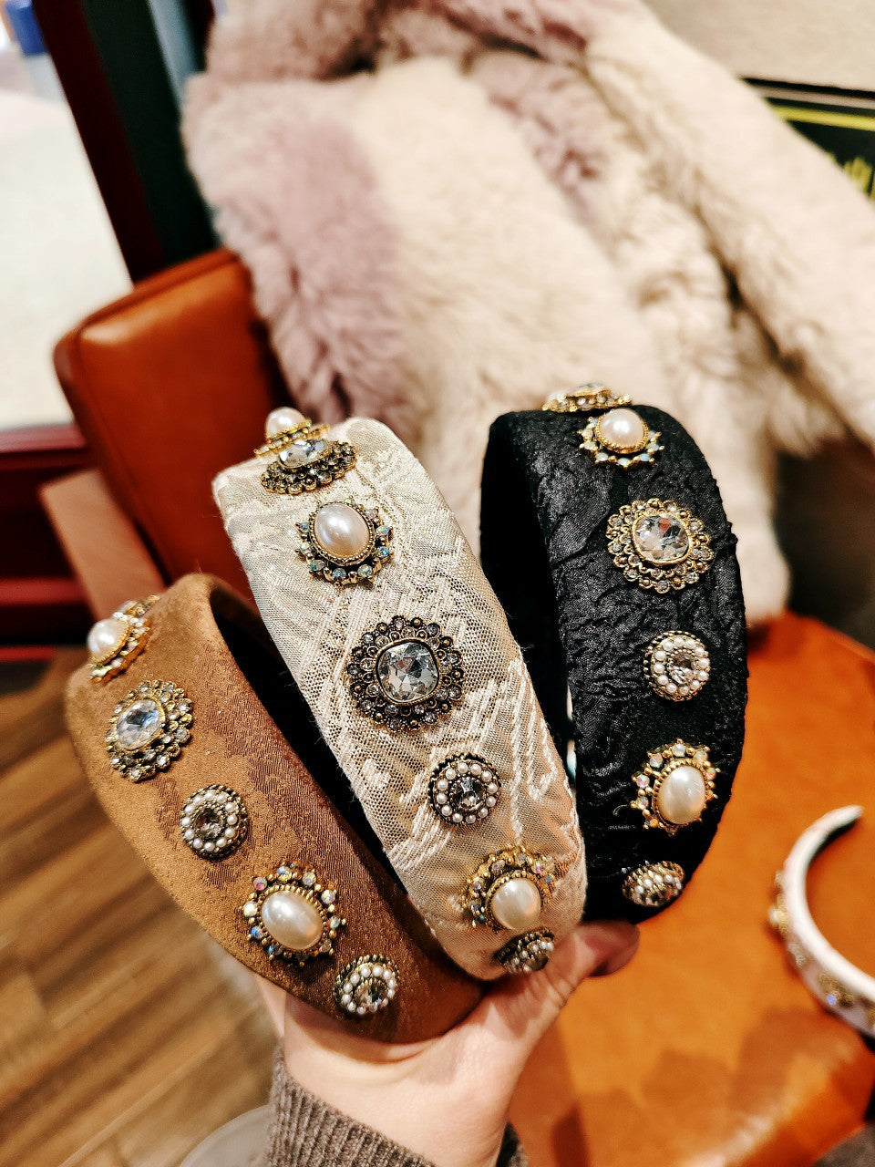 New product headband high cranial top headband fashion baroque retro wide-brimmed hairpin catwalk hair accessories wholesale