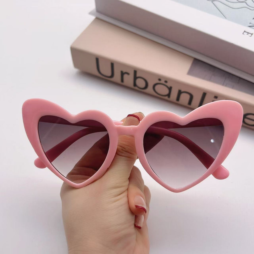 Cat-Eye Peach Heart Sunglasses — UV400 Anti-UV Sun Protection | Trendy Women's Shades