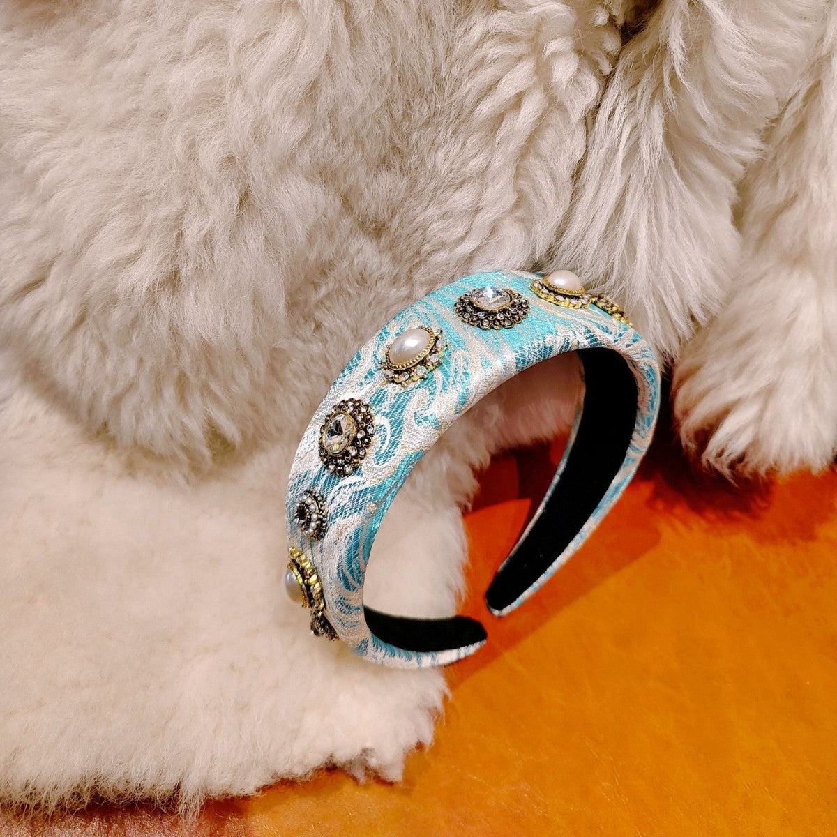 New product headband high cranial top headband fashion baroque retro wide-brimmed hairpin catwalk hair accessories wholesale