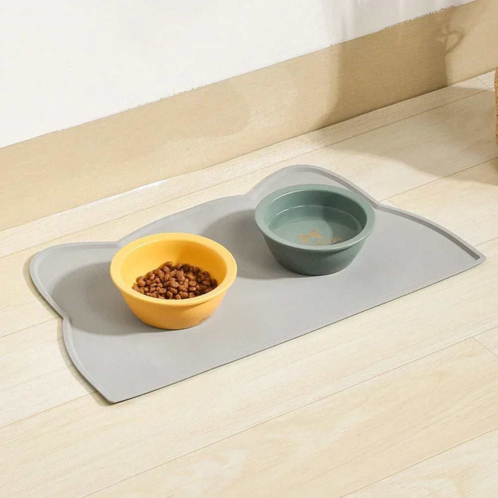 Waterproof Pet Placemat — Easy Clean