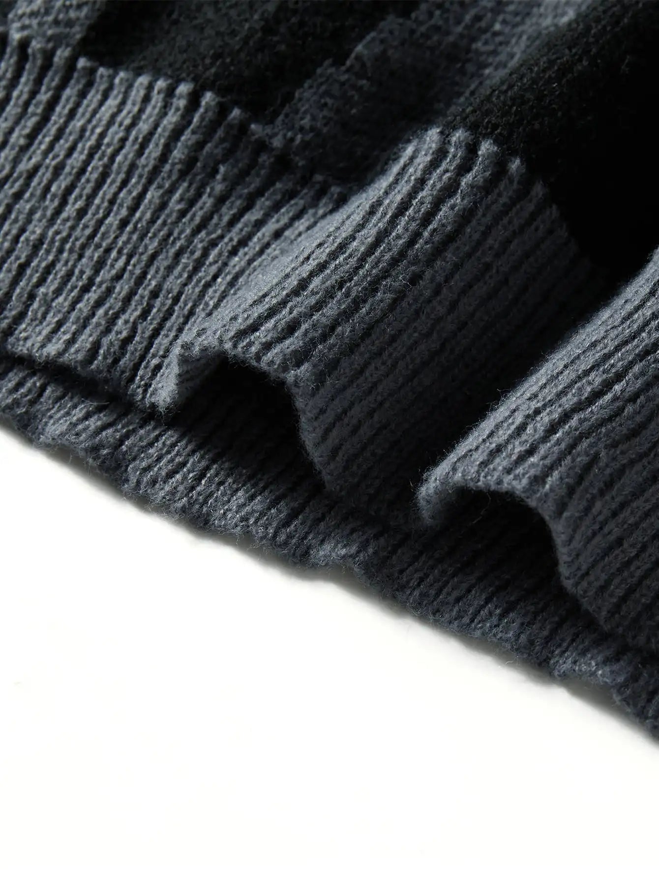 Men's Jacquard Contrast Color Pullover Sweater — Textured Knitwear