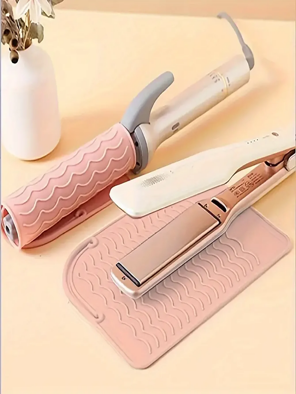 Silicone Heat Resistant Mat — Travel Hair Tool Pad for Flat Iron & Curling Iron