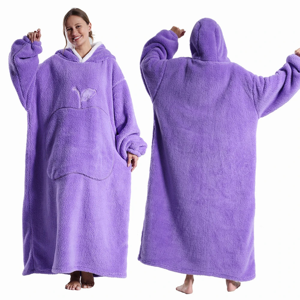 Oversized Wearable Blanket Hoodie – Plush Fleece with Sleeves, Hood & Pocket, 40 Designs