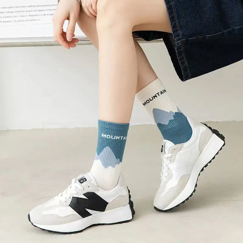 4-Pack Fashionable Running & Fitness Socks — Comfortable Breathable Unisex Athletic Socks