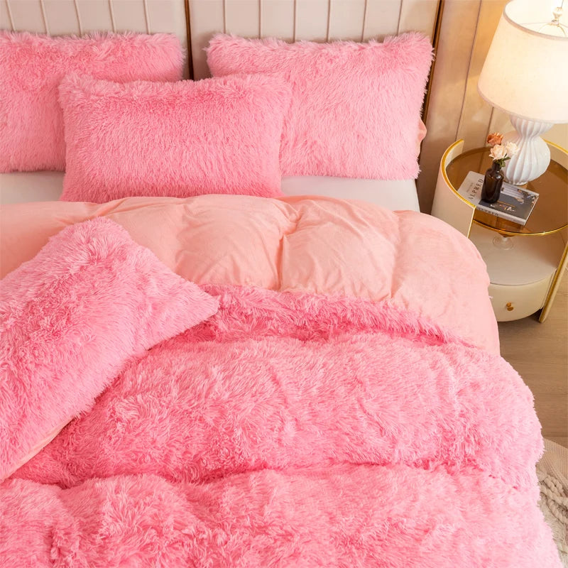 Plush Faux Fur Duvet Cover Set – Luxurious 3-Piece Bedding, 16 Colors & 10 Sizes