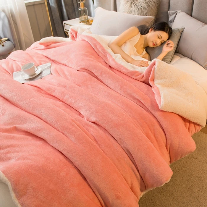 Wool Throw Blanket – Double-Sided Warm Winter Bed Blanket & Sofa Cover, Camping & Queen