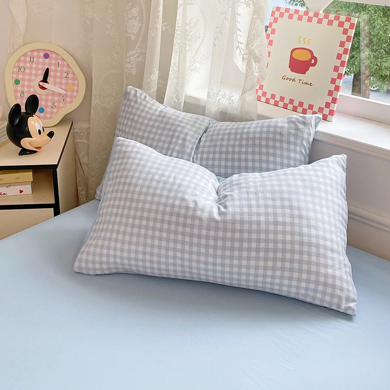 Pre-Washed Microfiber Duvet Cover Set – Ultra Soft Wrinkle-Resistant Hypoallergenic Bedding with 2 Pillowcases