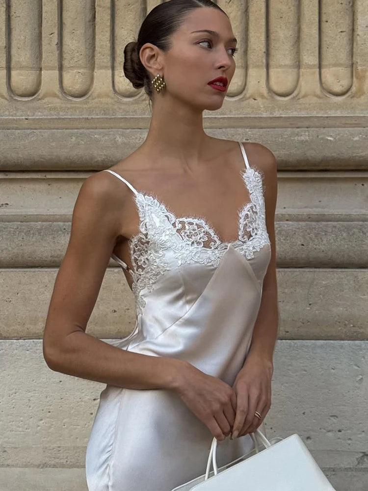 Lace Patchwork Satin Maxi Gown — V-Neck Sleeveless Backless Evening Dress