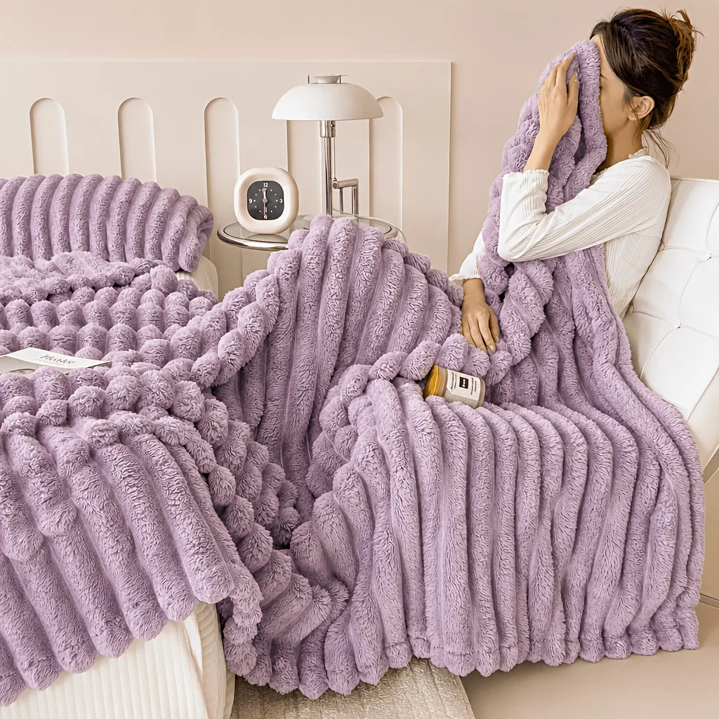 Fleece Throw Blanket – Soft Solid-Color Comfort