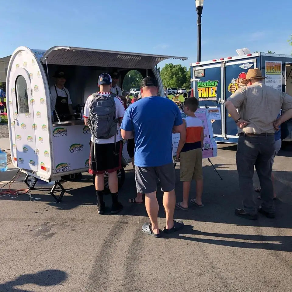 Custom Food Truck Cart — Burger & Fast Food Design with Dual Sinks & Non-Slip Floor
