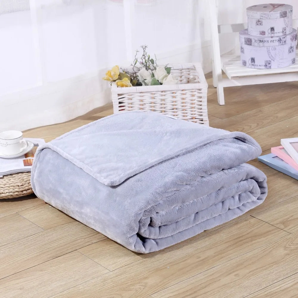 Coral Fleece Flannel Blanket – Solid Blue & Pink Soft Warm Bedspread & Sofa Cover