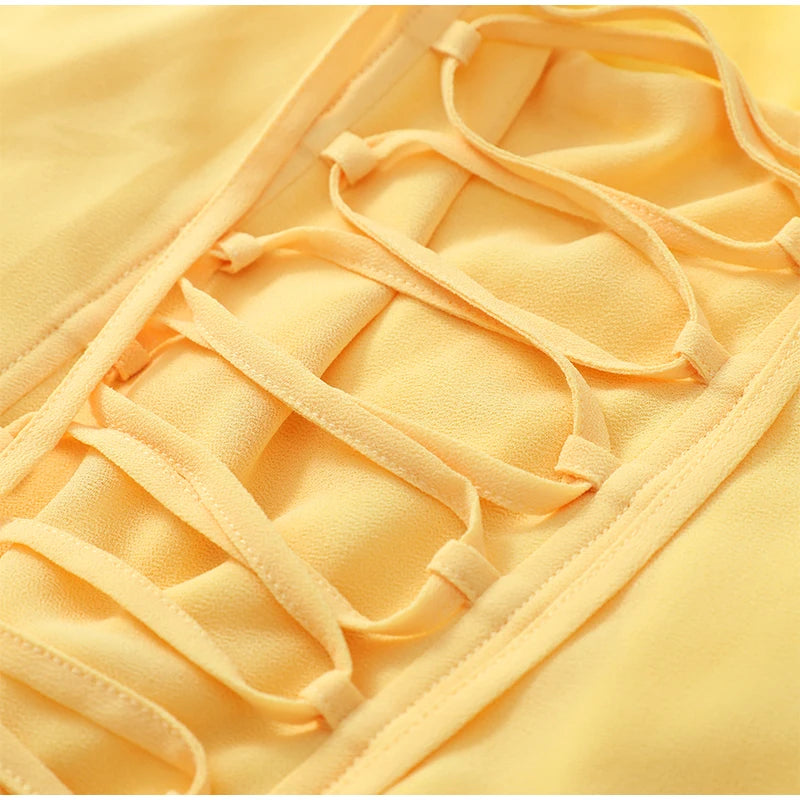 Elegant Yellow Strapless Pleated Maxi Gown — Waist-Cinching Split Evening Dress
