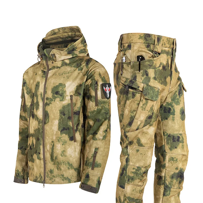 Men's Camouflage Tactical Set – Waterproof Softshell Fleece Jacket & Cargo Pants
