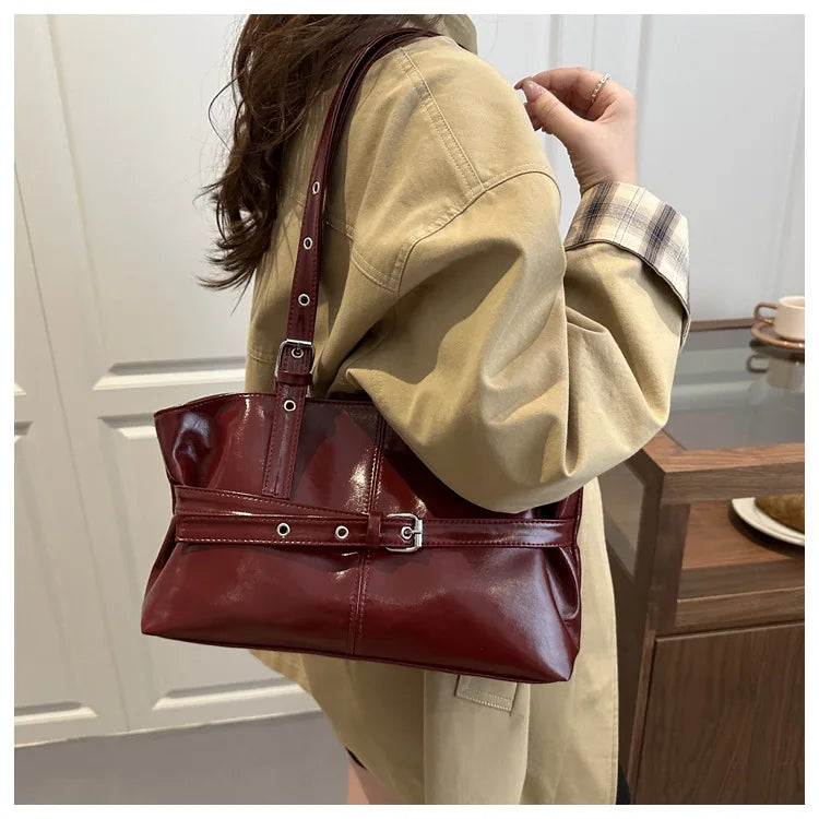 Large Capacity Women's Retro Tote Shoulder Bag