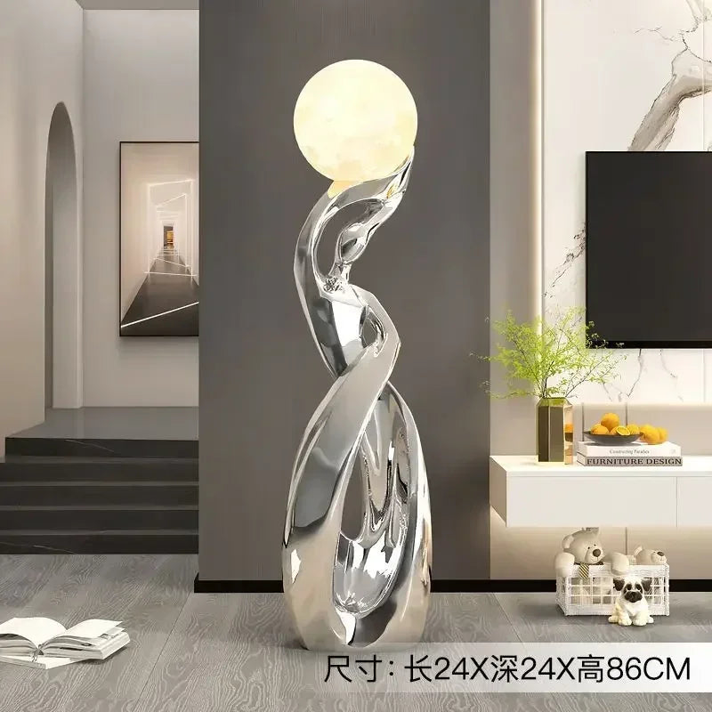 Sculptural Floor Lamp – 82 cm Black or Black-Gold
