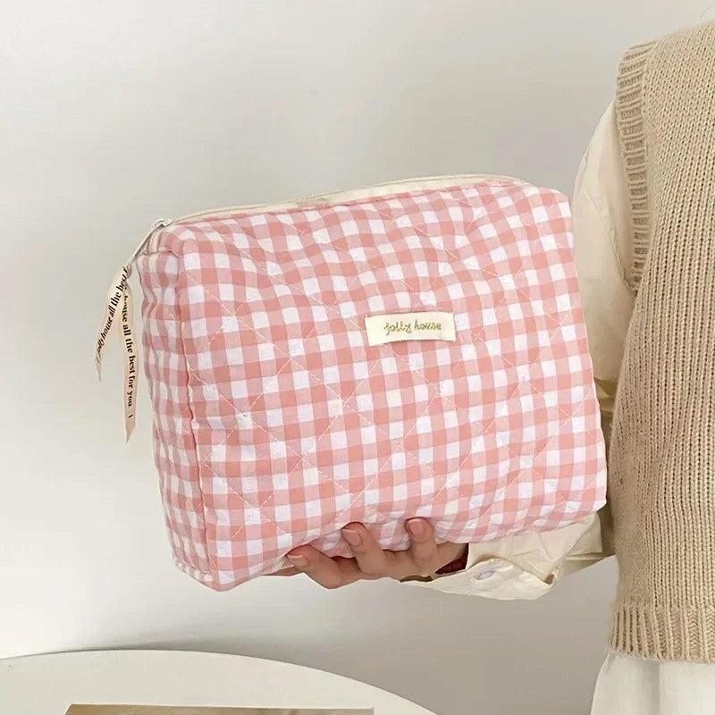Large Capacity Cosmetic Clutch Bag – Women's Travel Makeup Storage Bag with Zipper