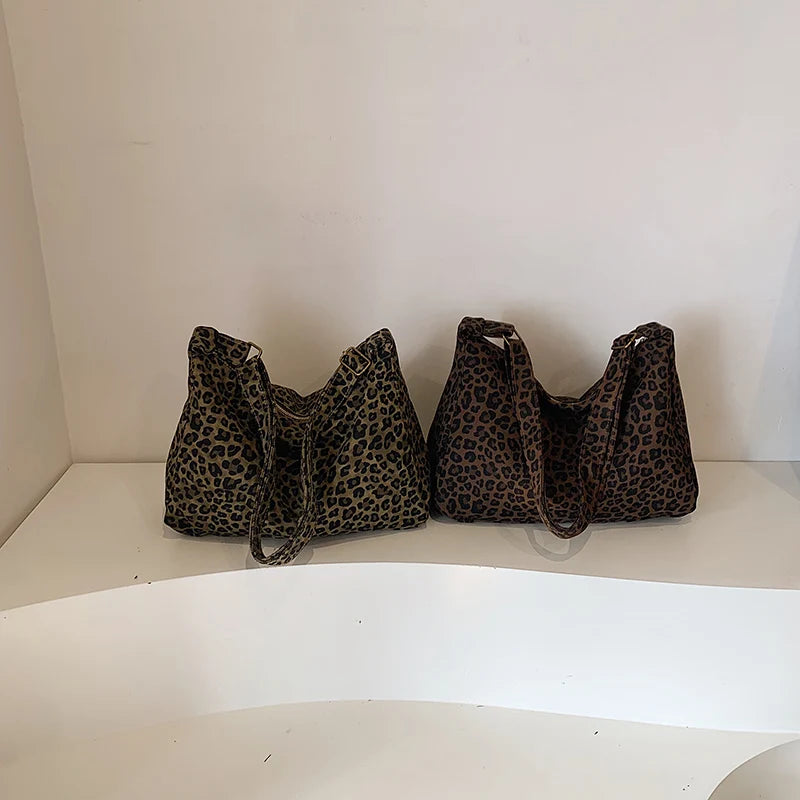 Trendy Casual Soft Textile Women's Shoulder Bag Large Capacity Leopard Print Female Retro Crossbody Bag For Commute Outings