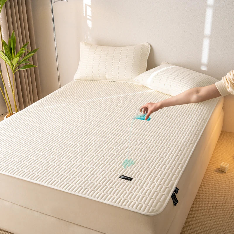 Waterproof Antimicrobial Mattress Protector – Hypoallergenic, Noiseless, Elastic Straps, Thin Cover