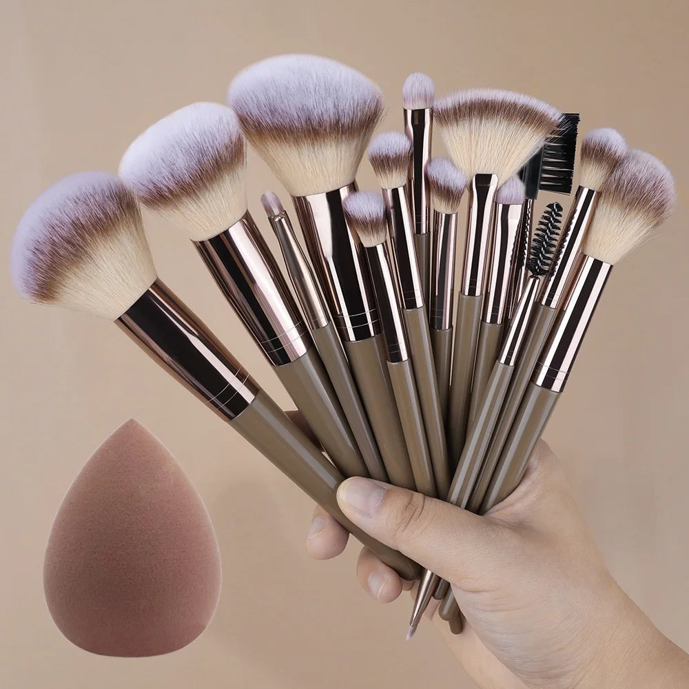 Super Soft Detail Makeup Brush Set — Blush, Highlighter, Foundation & Eyeshadow