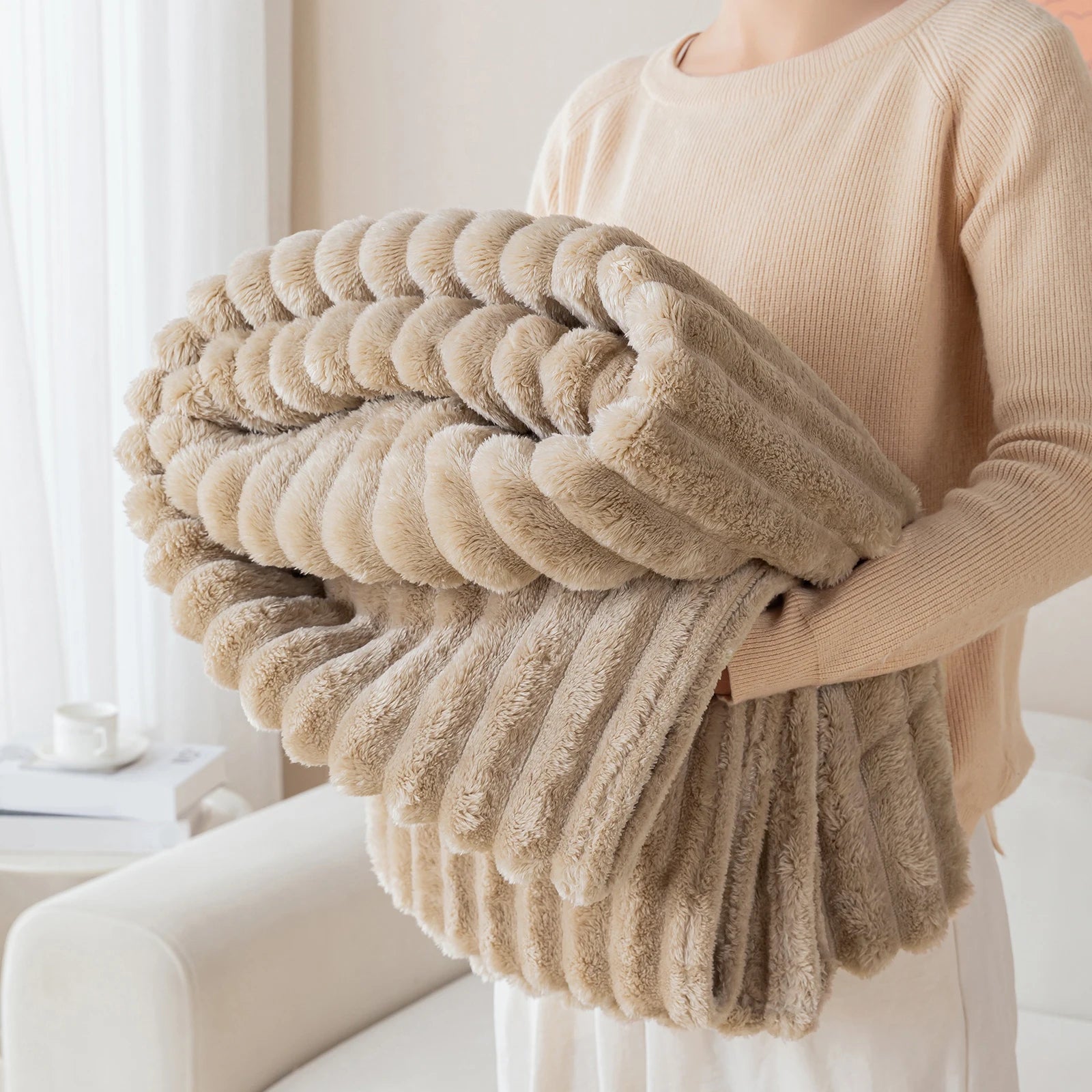 Soft Flannel Blanket – Warm Nap Throw in Multiple Colors, Christmas Gift Blanket