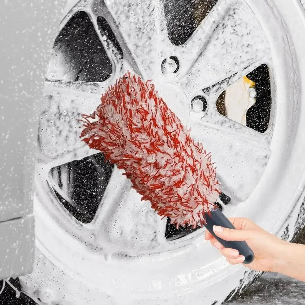Plush Car Wheel & Rim Brush – Premium Non-Slip Handle for Cleaning Spokes, Barrels & Rims
