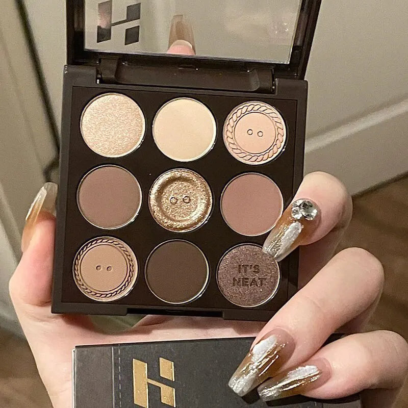 9-Color Knit Button Eyeshadow Palette — Pearl, Matte & Earth Tones