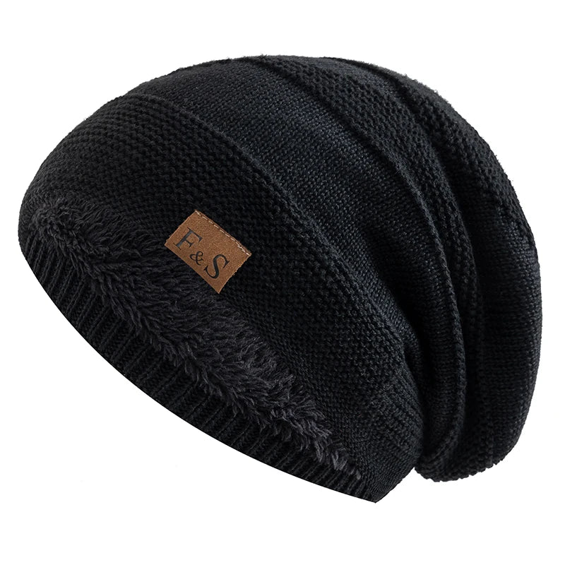 Unisex Slouchy Fur Lined Winter Beanie Hat — Warm Label Decor Knitted Cap for Men & Women