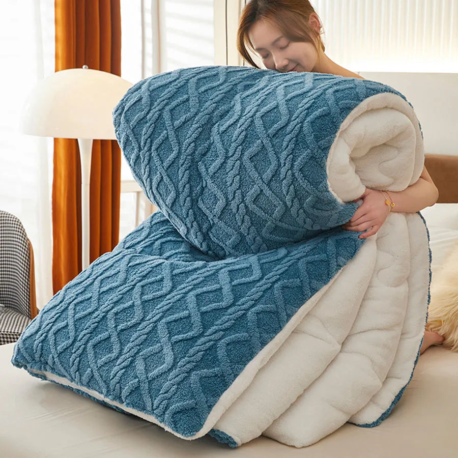 Thick Fleece Bed Blanket – Faux Lamb Plush Comfort