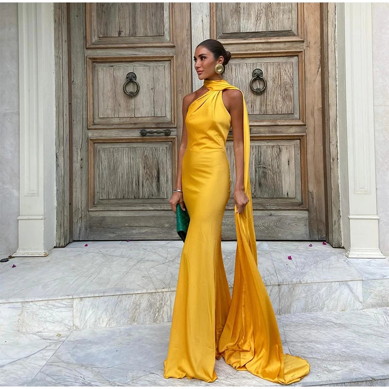 Sexy Satin Halter Backless Party Dress – Off Shoulder Sleeveless Solid Robe Gown 2026
