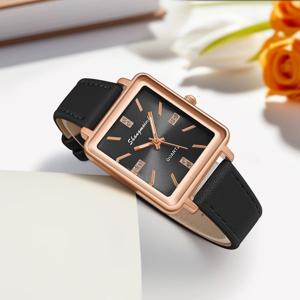 Minimalist Women's PU Leather Quartz Wrist Watch