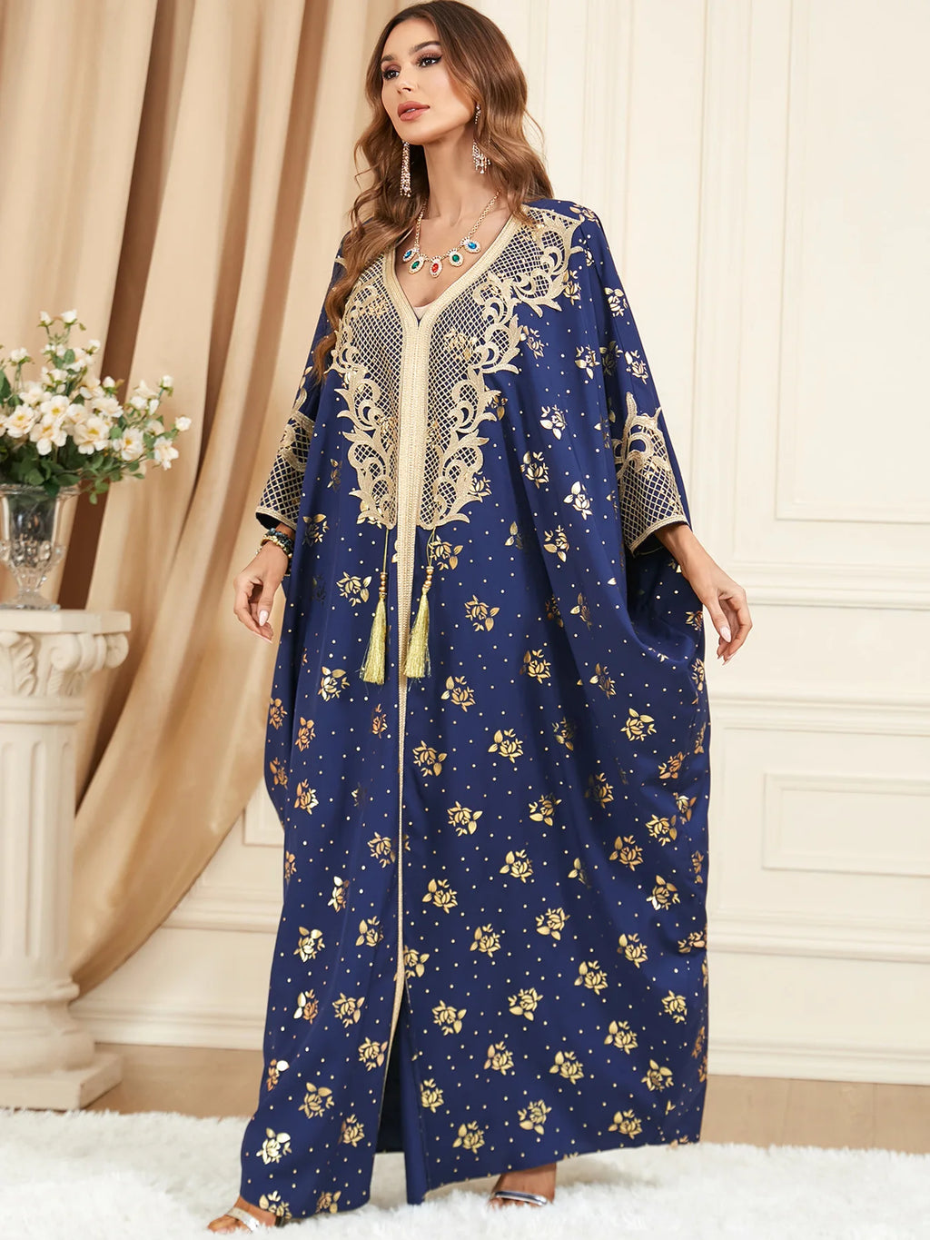 Muslim Abaya Bat Sleeve V-Neck Tassel Evening Dress — Loose Elegant Dubai Maxi Robe