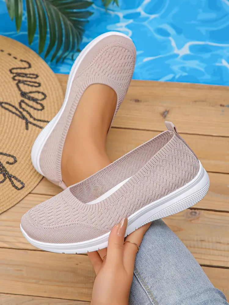 Women's Soft Sole Comfortable Sneakers – Lightweight Summer 2026 Shoes