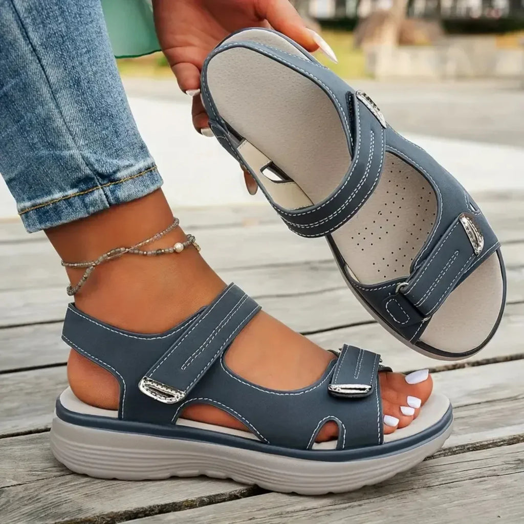 Women's Fashion Platform Sandals 2025 – Lightweight Travel Beach Slippers