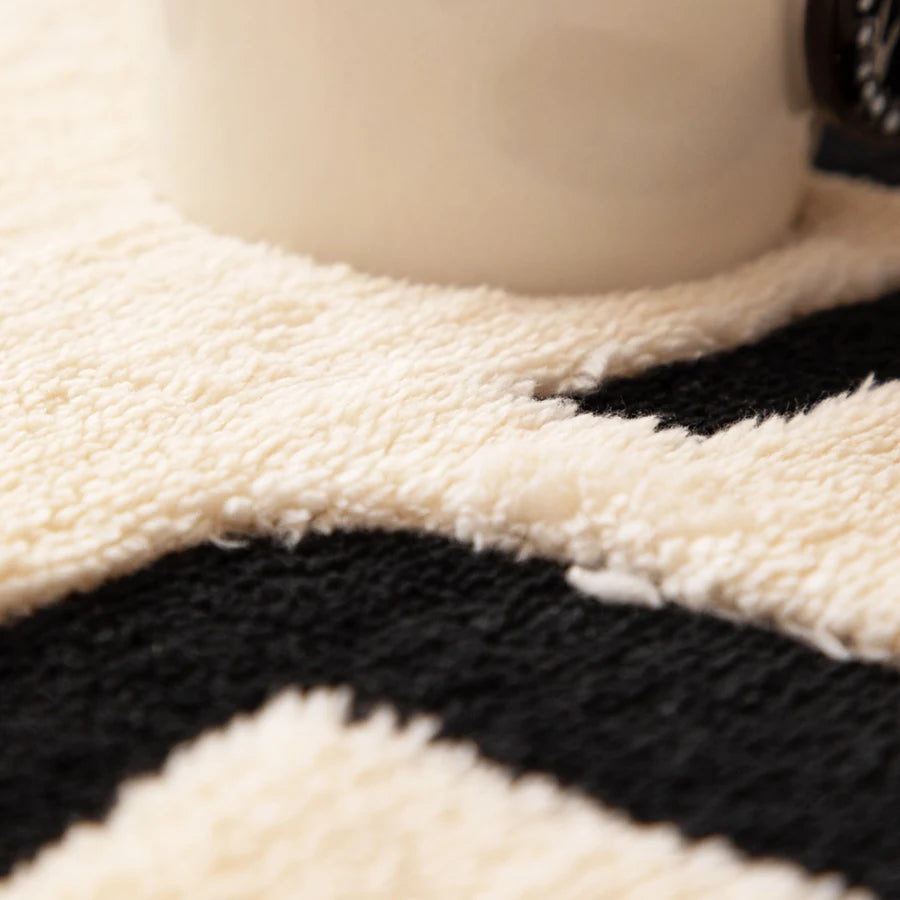 Bohemian Vintage Sofa Protector – Anti-Slip Interlaced Sofa Blanket, Pet-Friendly Luxury Cover