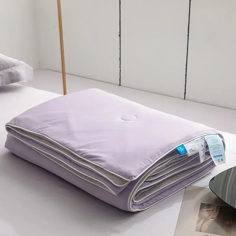 Ice Silk Cooling Blanket – Lightweight Smooth Summer Comforter, Twin & King, Air Condition Quilt