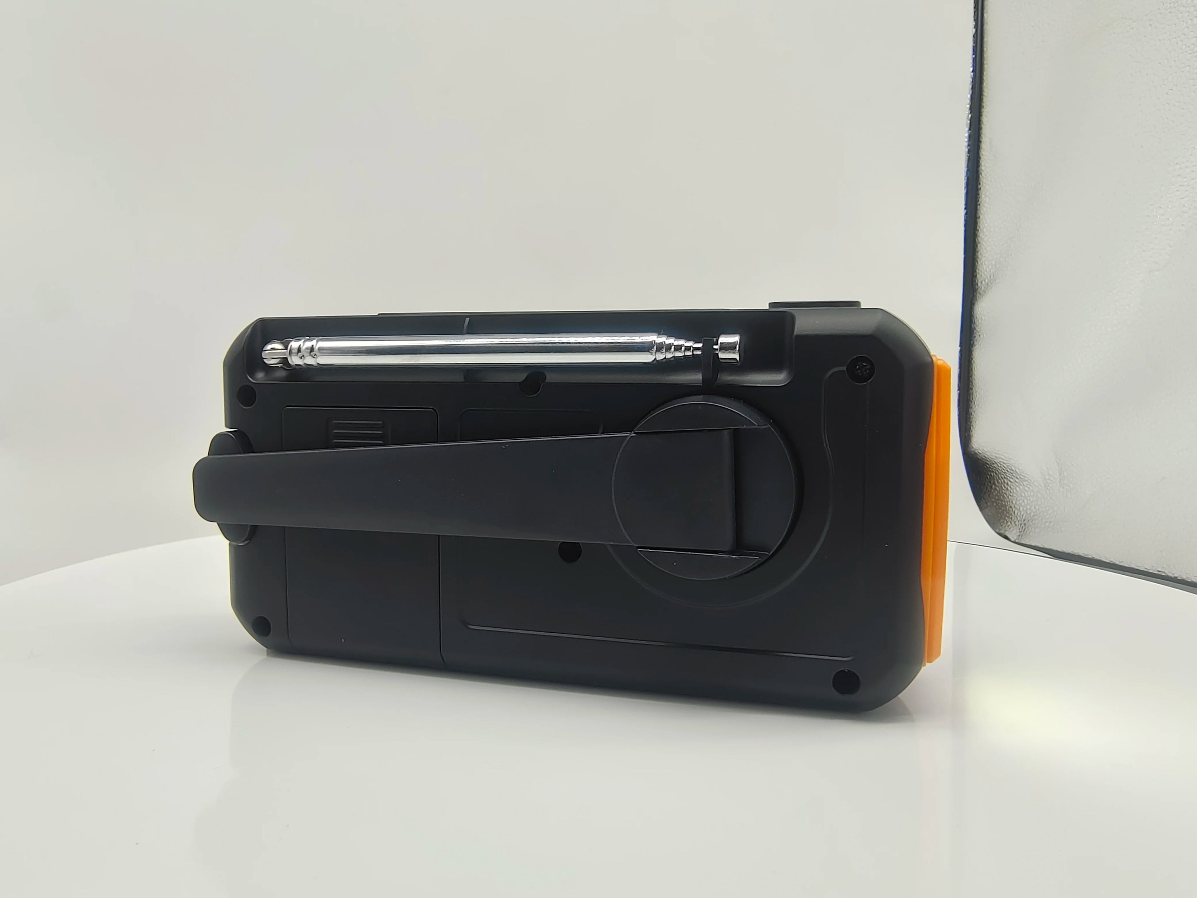 Emergency Hand Crank Solar Radio – 5000mAh AM/FM/NOAA Weather Alert, 4-Way Powered Digital Display
