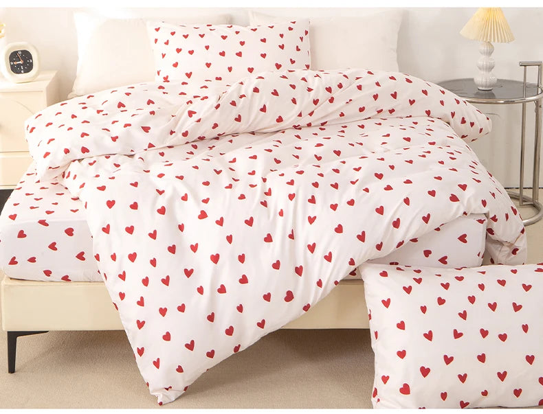 Red Heart Print Duvet Cover Set – 3-Piece Soft Skin-Friendly Bedding with Pillowcases, Twin to King