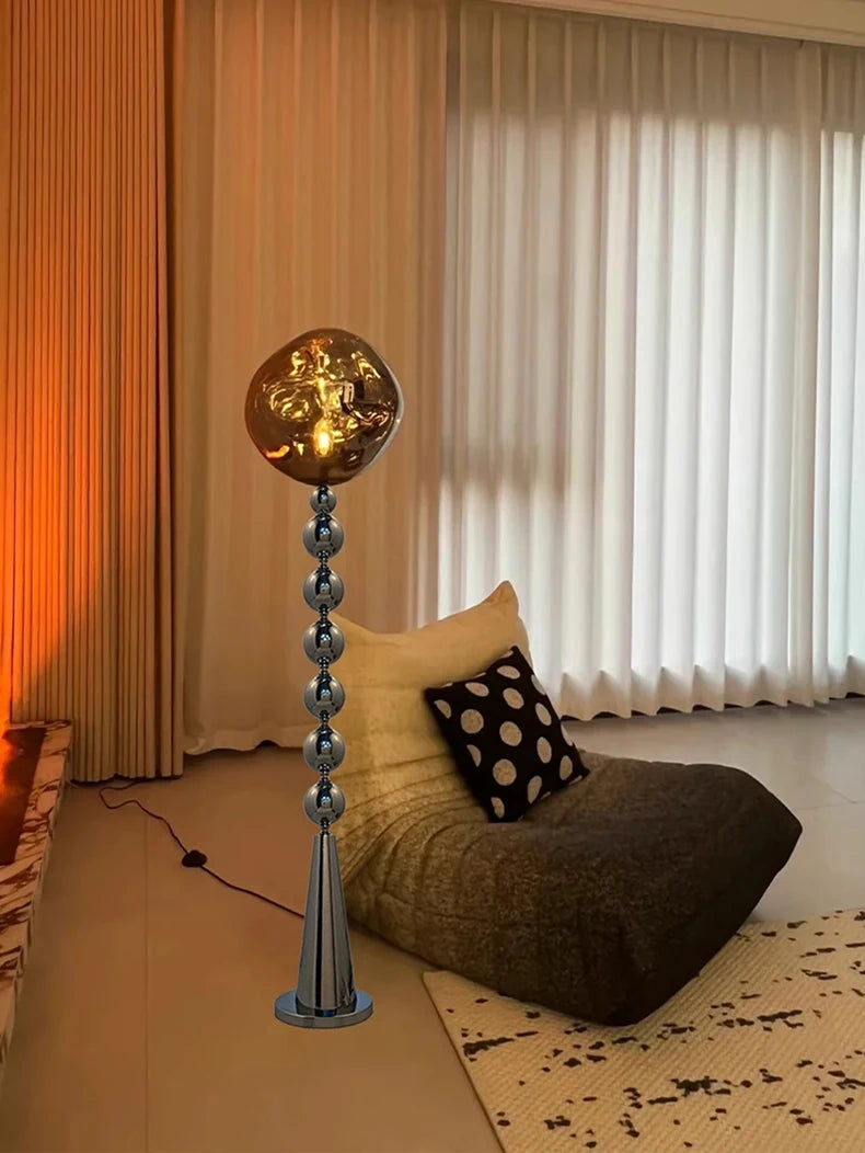LED Floor Lamp – 150 cm Black or Silver