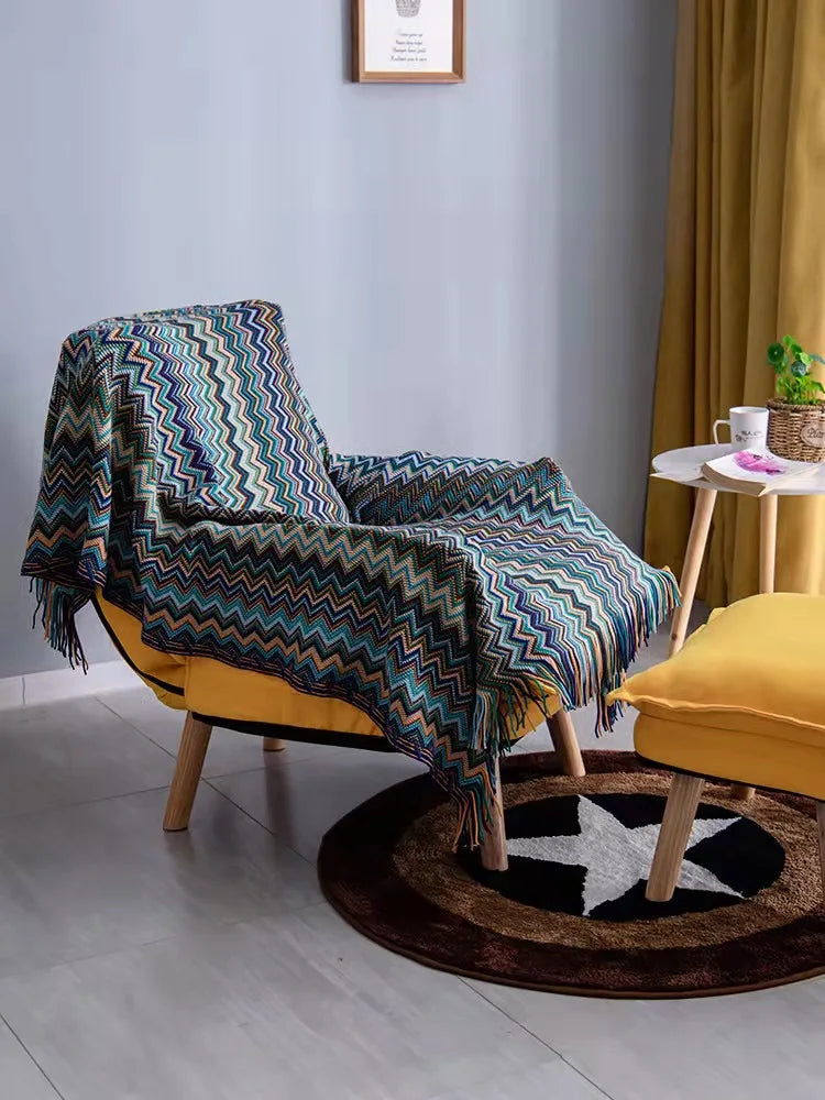 Boho Aztec Throw Blanket – Woven Plaid Sofa Cover, Wall Tapestry & Bed Blanket