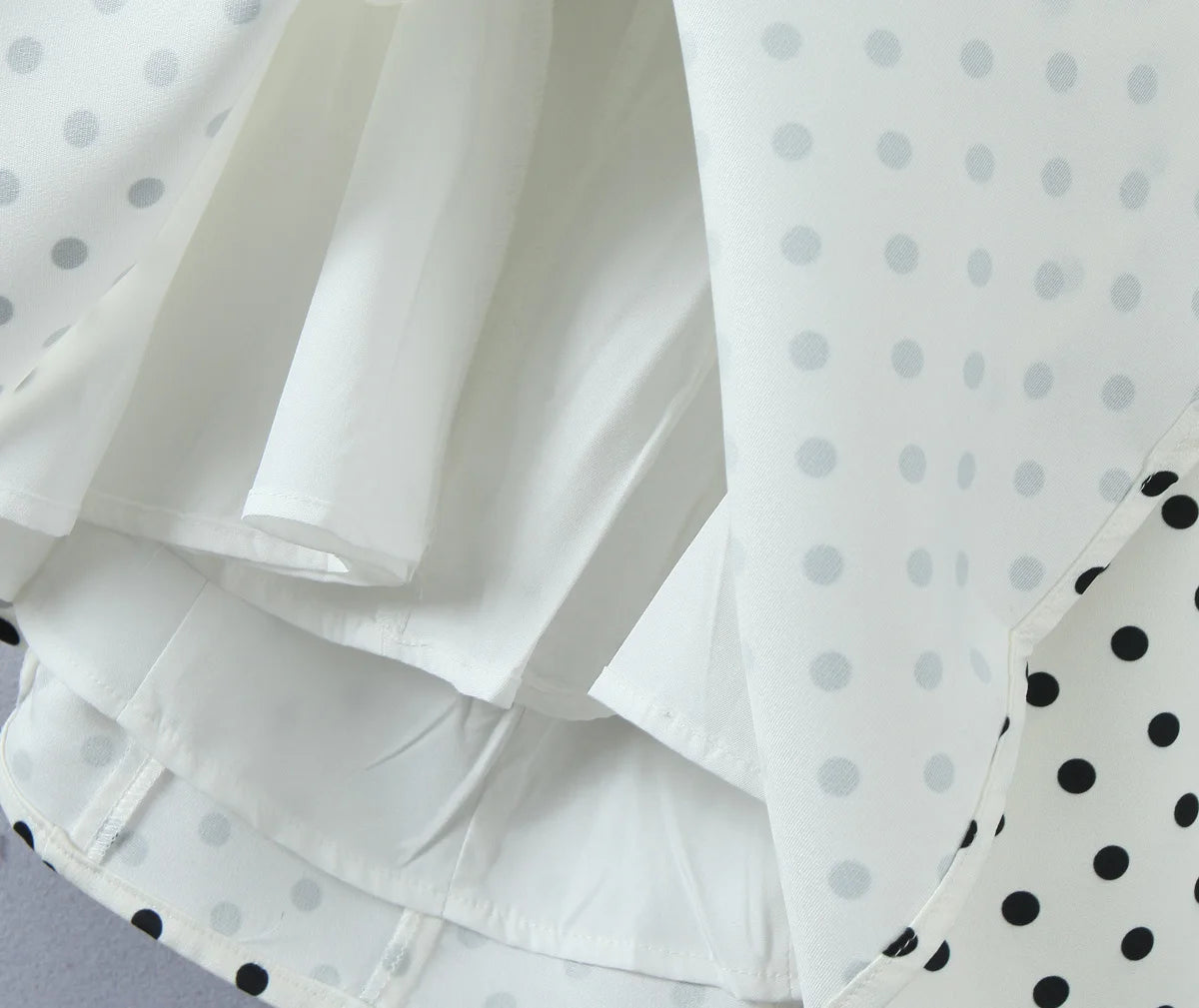 Retro Polka Dot Deep V Halter Mini Dress — Backless A-Line Slim Summer Dress
