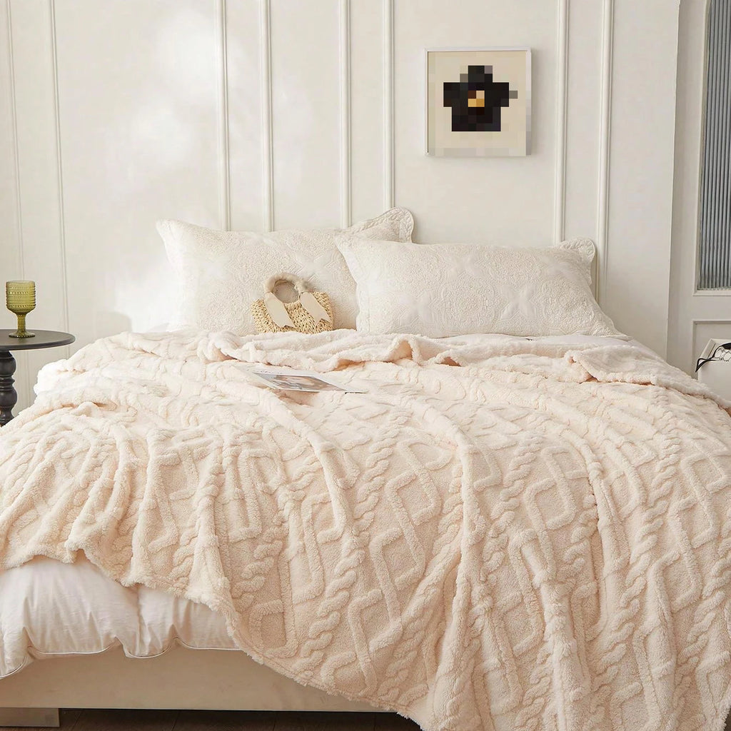 Single-Layer Coral Fleece Blanket – Lightweight Multi-Purpose Bed Cover, Sofa Cover & Nap Blanket