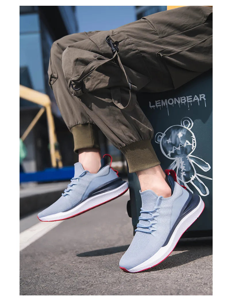 Men's Lightweight Mesh Lace-Up Sneakers
